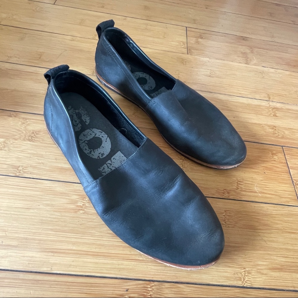 Sorel Ella Leather Slip On Shoes - 10